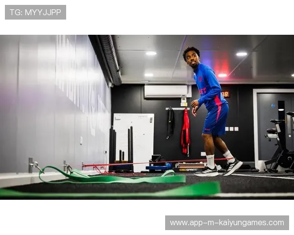 安热尔·戈麦斯表现抢眼，安杰尔戈麦斯